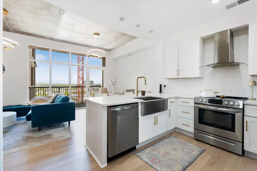 1510 Demonbreun St #807, Nashville, TN 37203 - #2