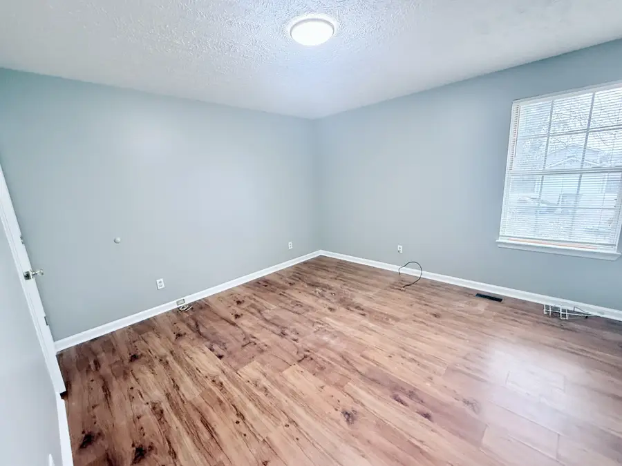 2111 14th Ave N, Nashville, TN 37208 - #3