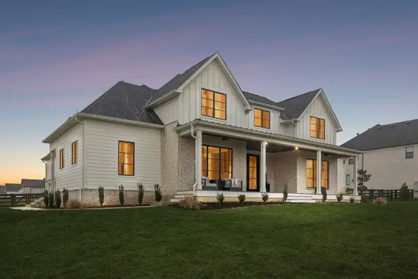 3000 Ora Ln, Spring Hill, TN 37174