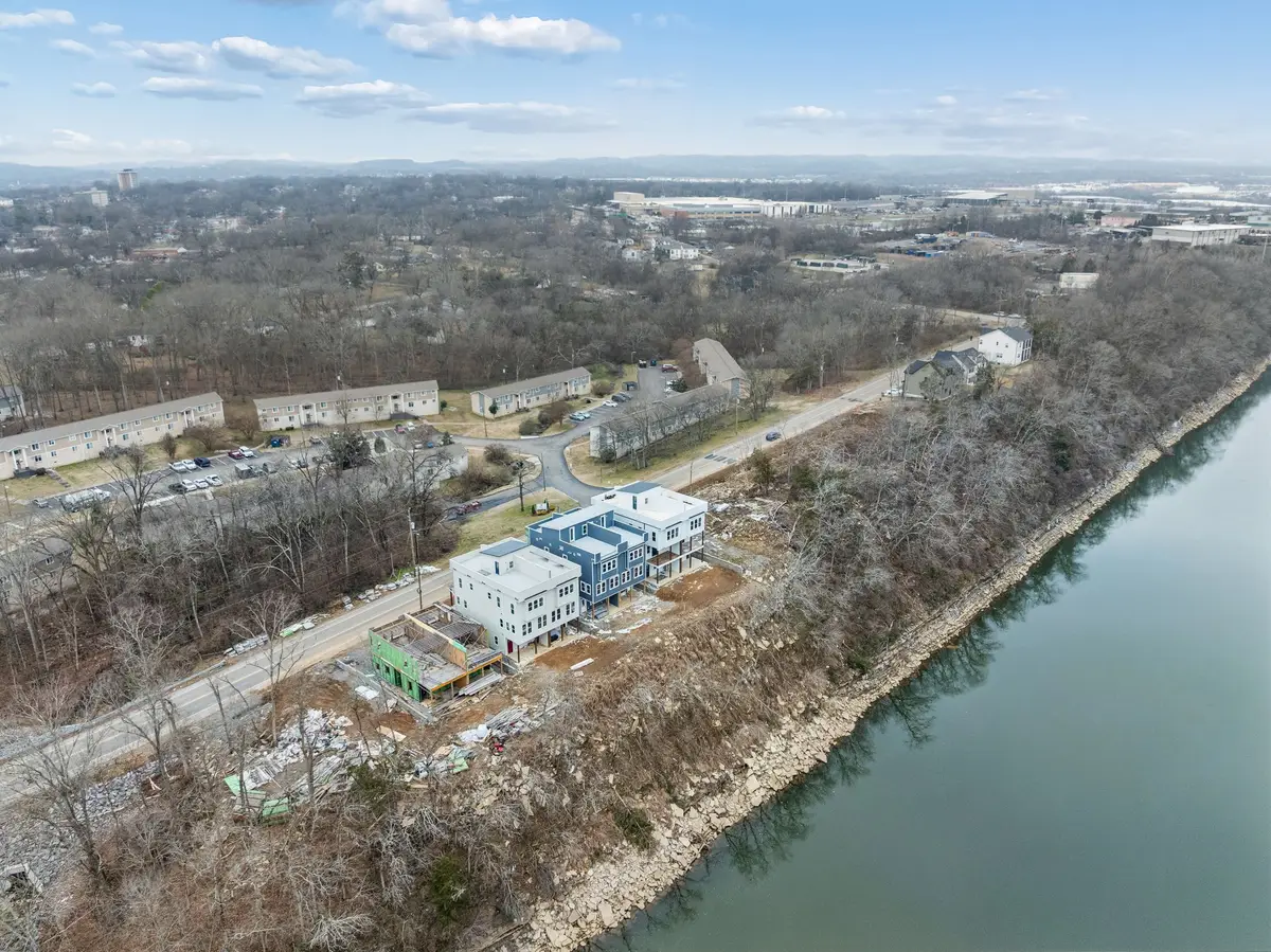 330 Rio Vista Dr, Madison, TN 37115 - Image #1