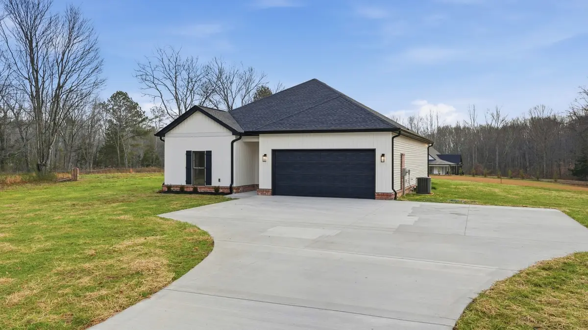4140 Riley Creek Rd, Normandy, TN 37360 - Image #1