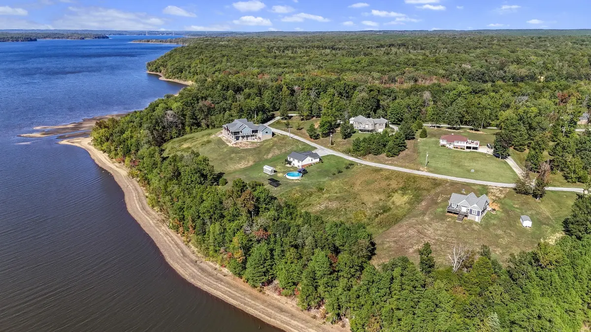 185 Sunset Pass, Big Sandy, TN 38221 - #1