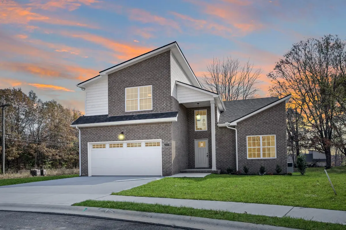 533 N Halifax Ct, Clarksville, TN 37040 - Image #1