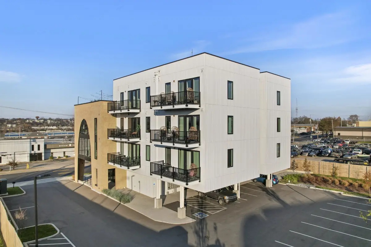 245 Hermitage Ave #102, Nashville, TN 37210 - #1