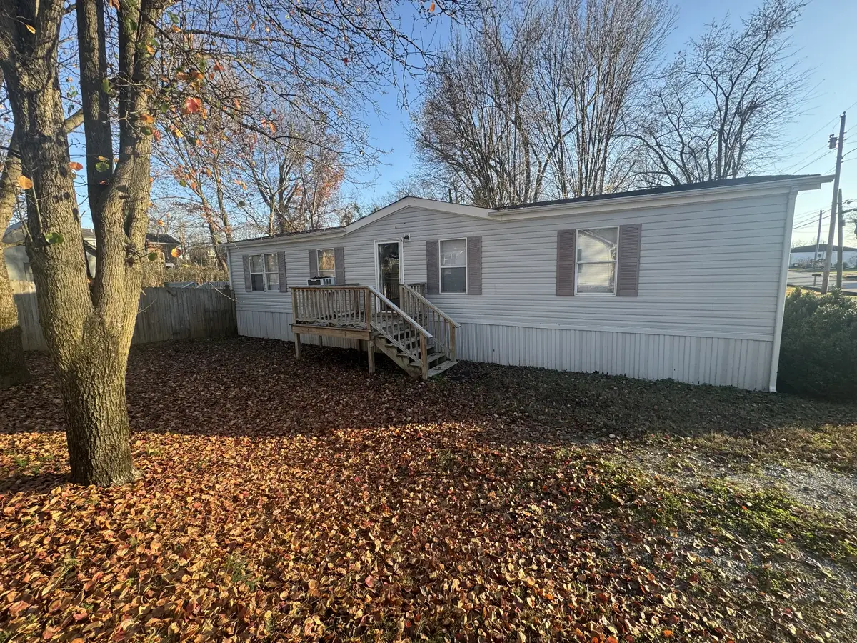 432 Andrews Ave, Hartsville, TN 37074 - #1