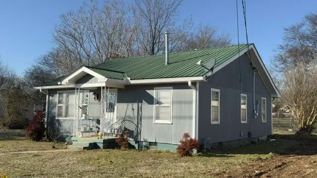 914 E Main St, Watertown, TN 37184 - #2