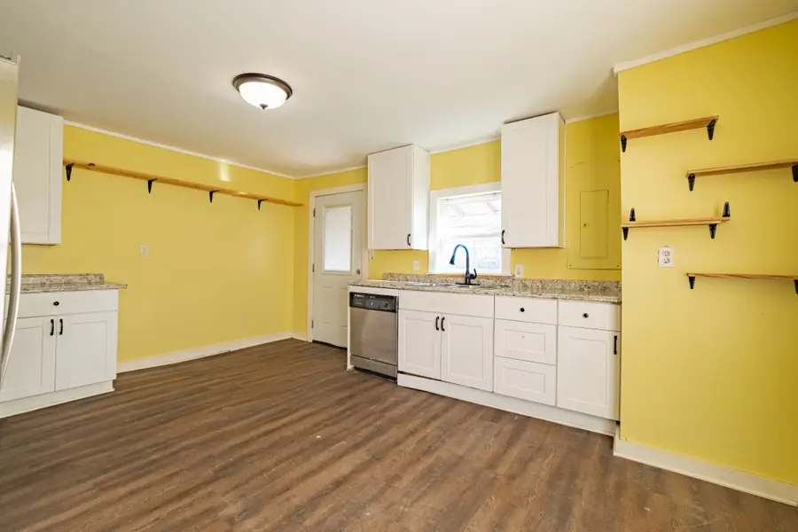 101 Highland St, Winchester, TN 37398 - #3