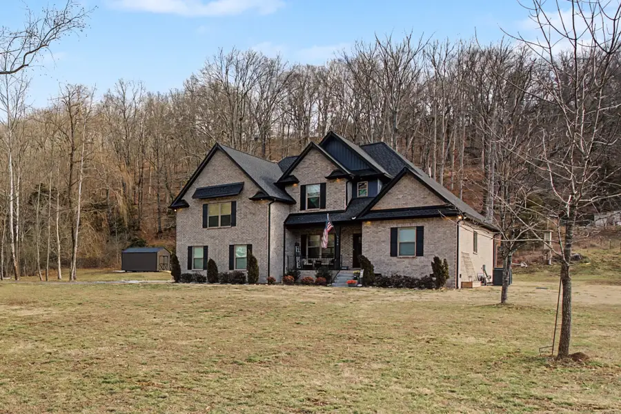 596 Lindsey Hollow Rd, Gallatin, TN 37066 - #3