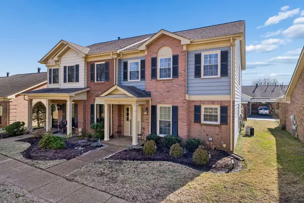 9111 Sawyer Brown Rd, Nashville, TN 37221