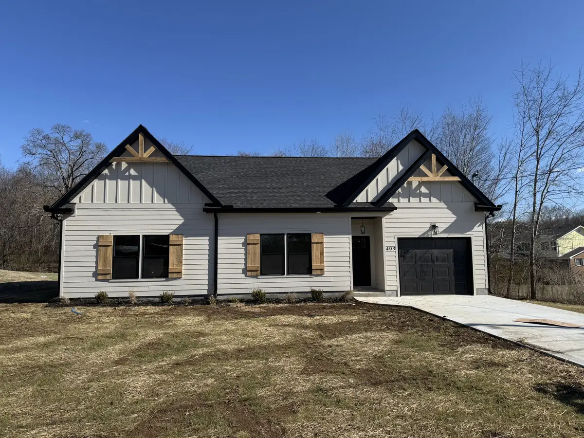 403 Hidden Valley Cir, McMinnville, TN 37110 - #1