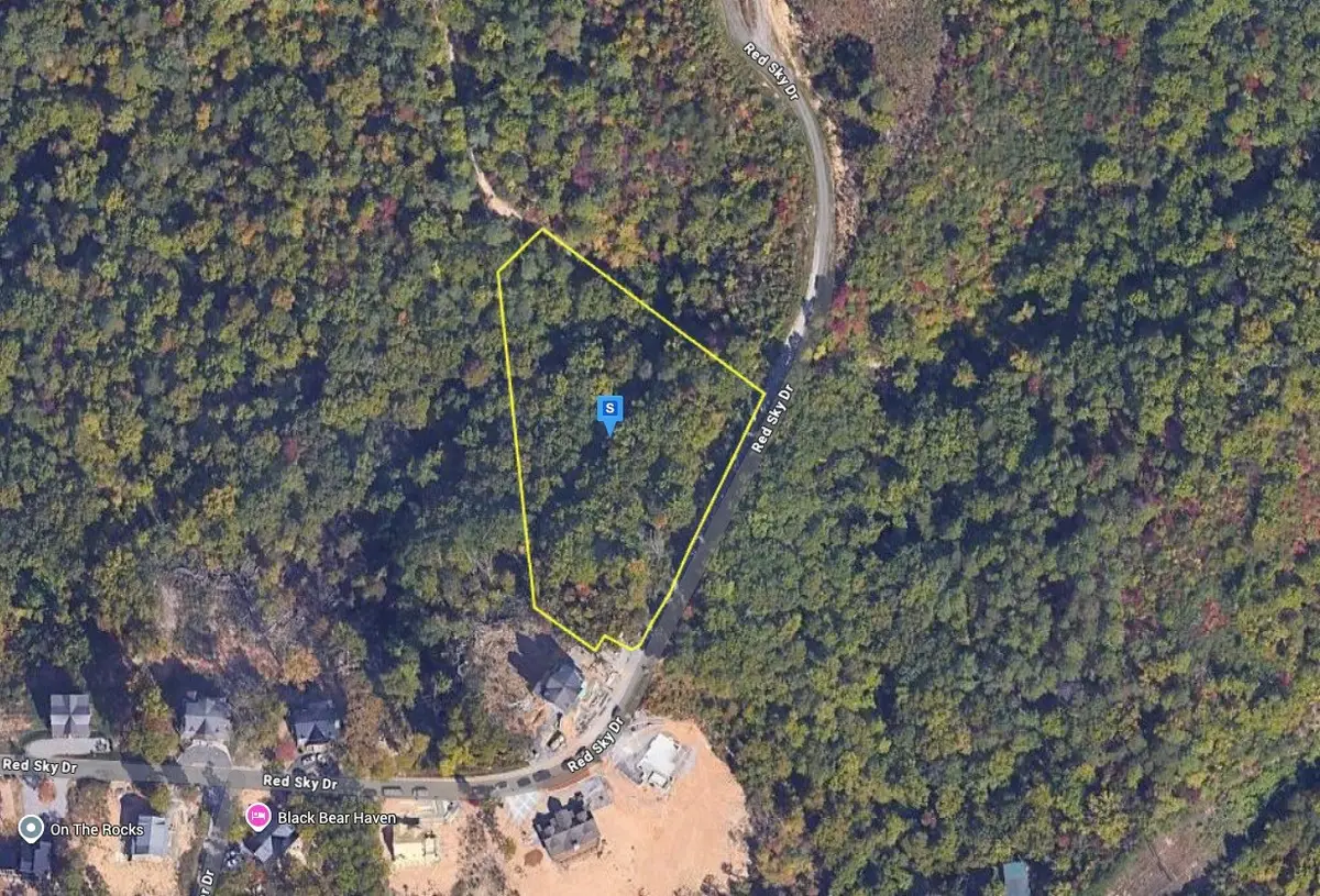 2839 Red Sky Dr, Sevierville, TN 37862 - Image #1