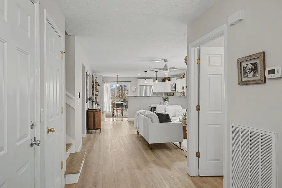 1038 Lexington Farms Dr, Spring Hill, TN 37174 - #2