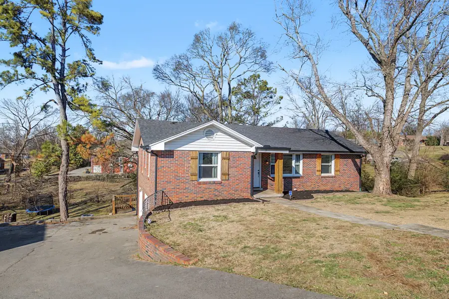 100 Dellrose Dr, Nashville, TN 37214 - #3