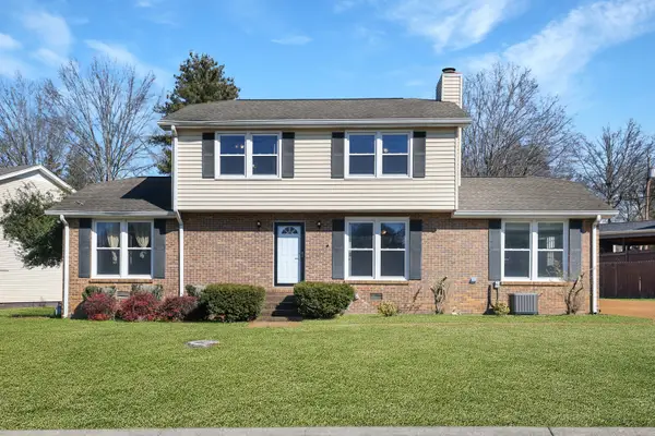 6917 Stone Creek Rd, Nashville, TN 37221