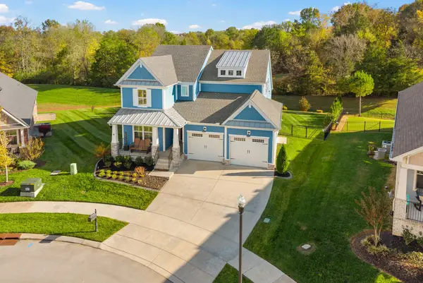 3006 Hedgelawn Dr, Lebanon, TN 37090