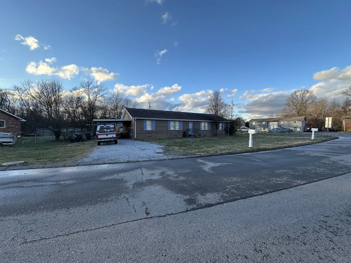 4290 Sweden Dr, Hermitage, TN 37076 - #1