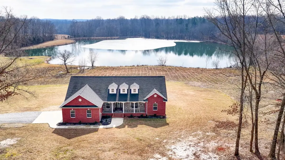 656 Osement Rd, McMinnville, TN 37110 - #1