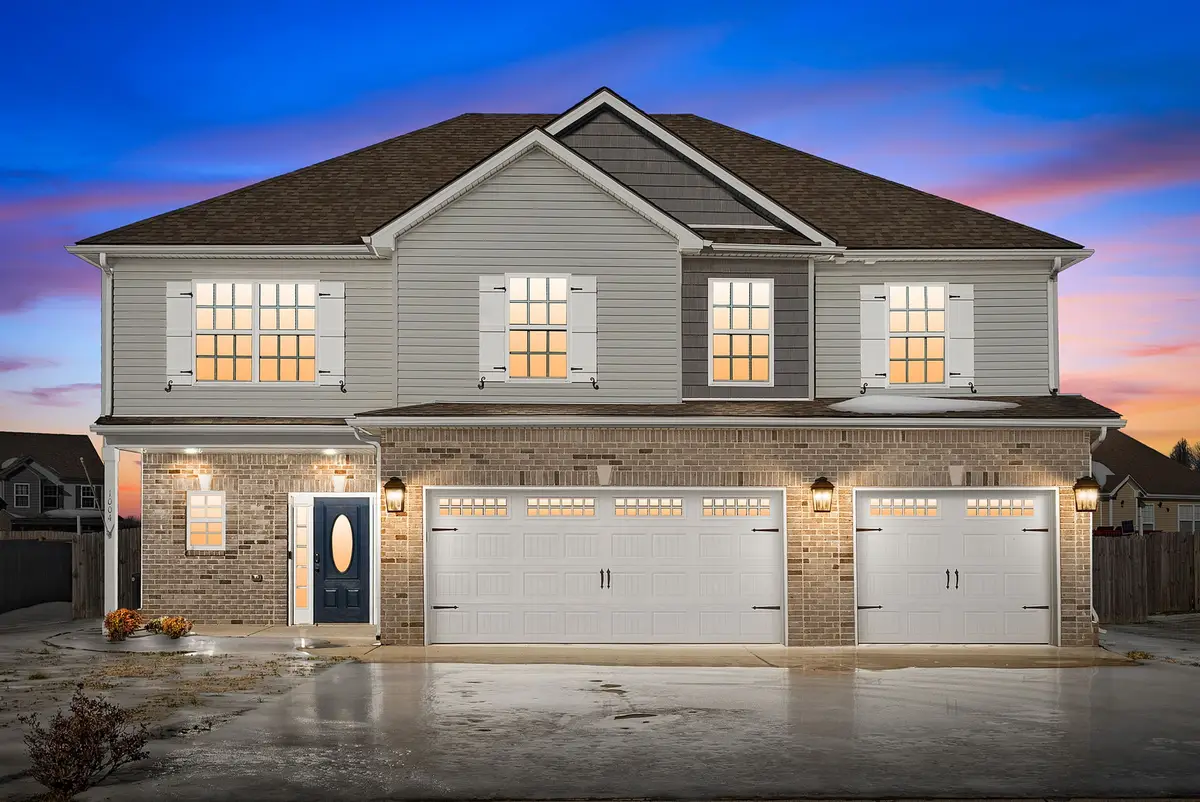 1004 Chardea Dr, Clarksville, TN 37040 - Image #1