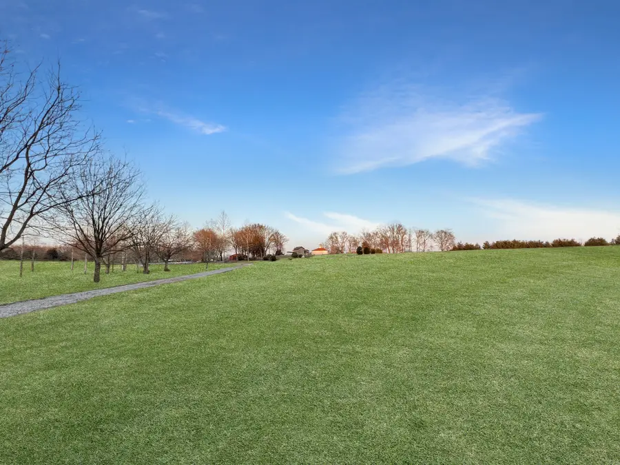 2982 Harvey Bowden Rd, Paris, TN 38242 - #3