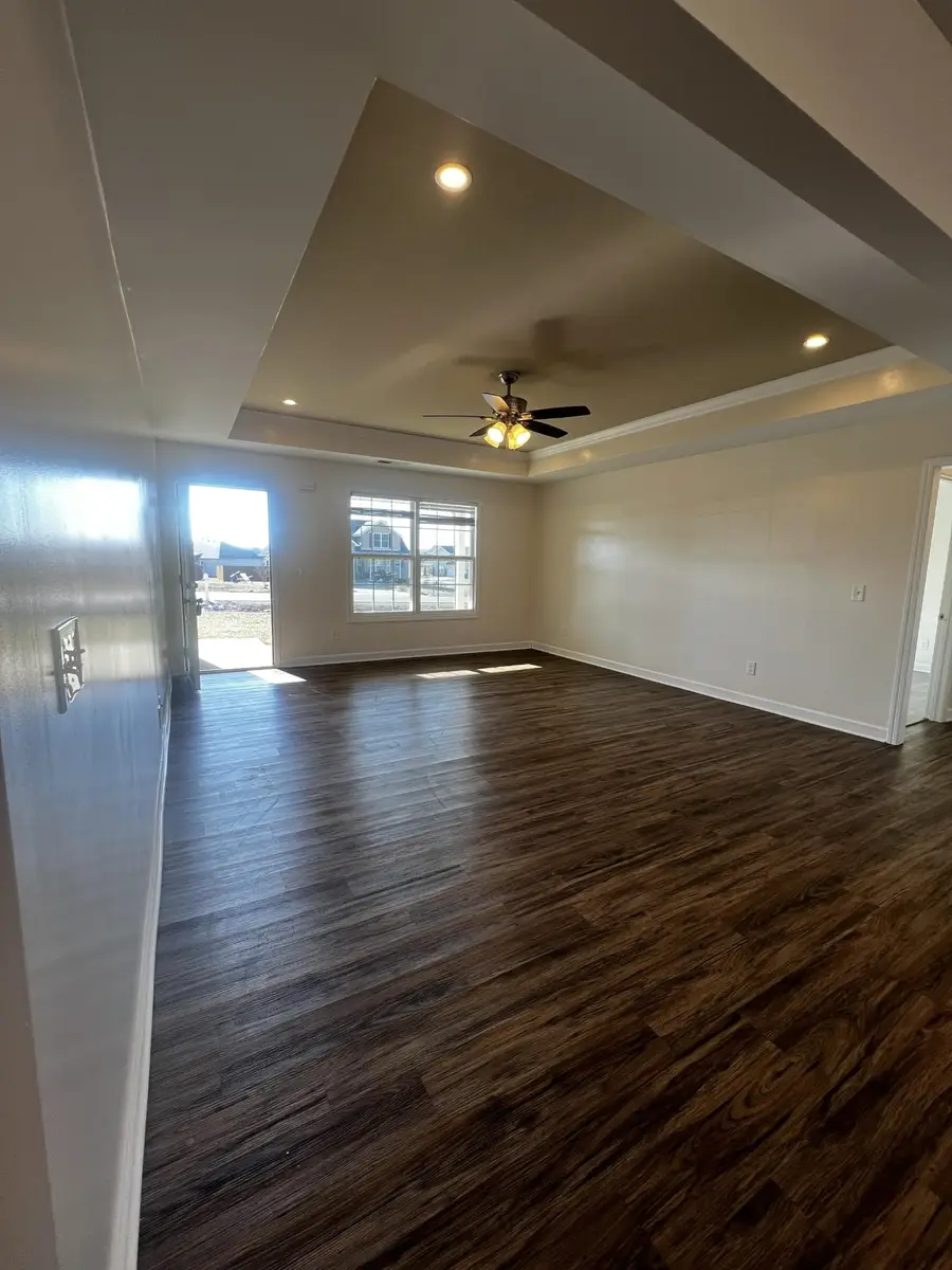 346 Heatherwood Dr, Murfreesboro, TN 37129 - Image #2