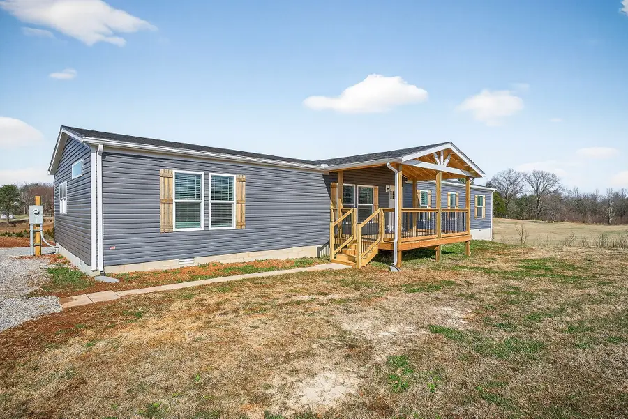 3881 Shellsford Rd, McMinnville, TN 37110 - #2