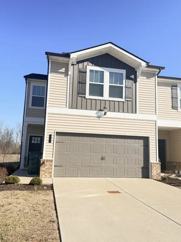 1253 W End Station Dr, Lebanon, TN 37087