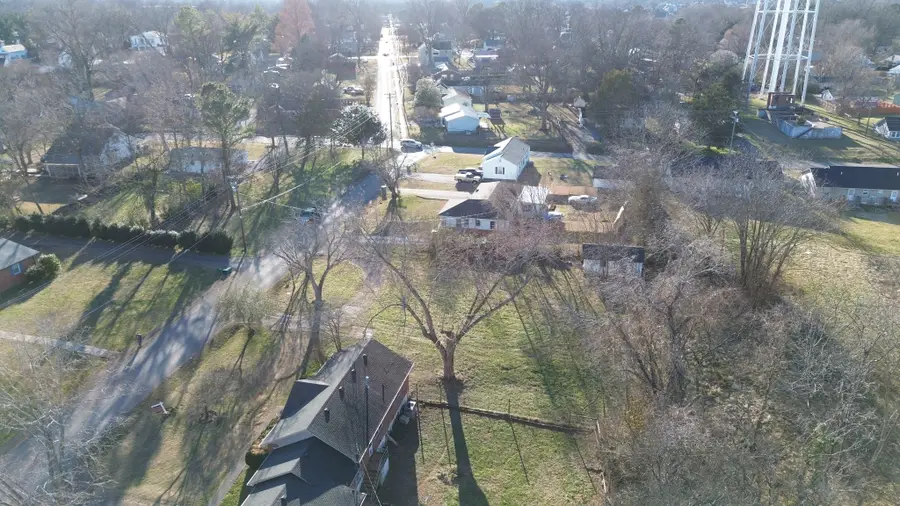 109 7th Ave Ne, Winchester, TN 37398 - #3