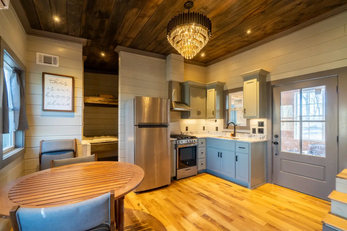 340 Oak Dr, Smithville, TN 37166 - #1