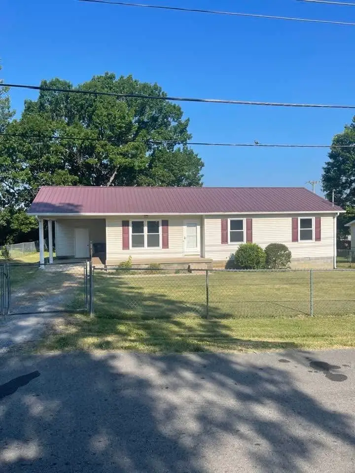 17031/2 Gordon Rd N, Shelbyville, TN 37160 - #1