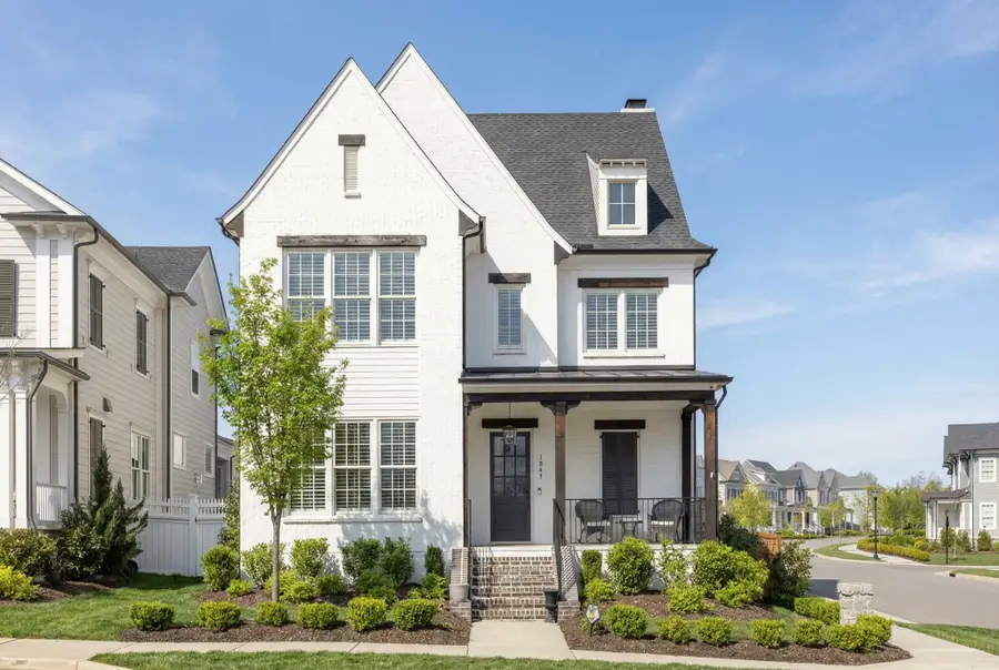 1049 Southbrooke Blvd, Franklin, TN 37064 - #2