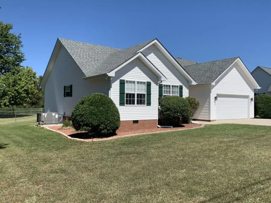 59 Falcon Dr, Manchester, TN 37355 - #2