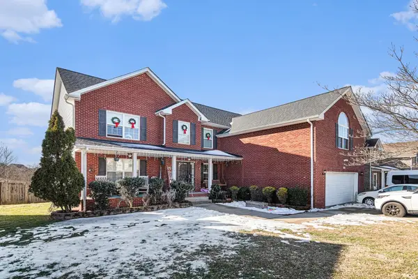 1188 Stillwood Dr, Clarksville, TN 37042