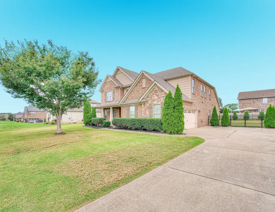 5028 General Eisenhower Dr, Murfreesboro, TN 37129 - Image #2