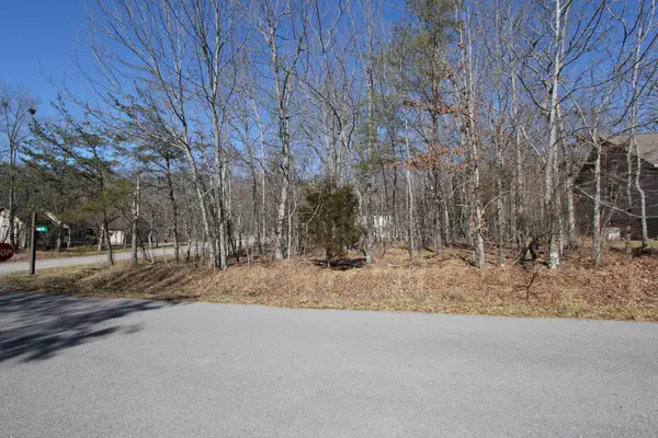 162 Exeter Dr, Crossville, TN 38558