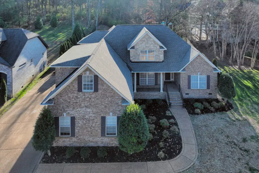 1056 Island Brook Dr, Hendersonville, TN 37075 - Image #2