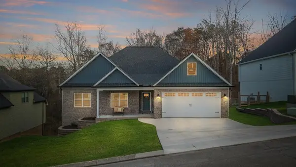 621 Sunset Valley Drive, Soddy Daisy, TN 37379
