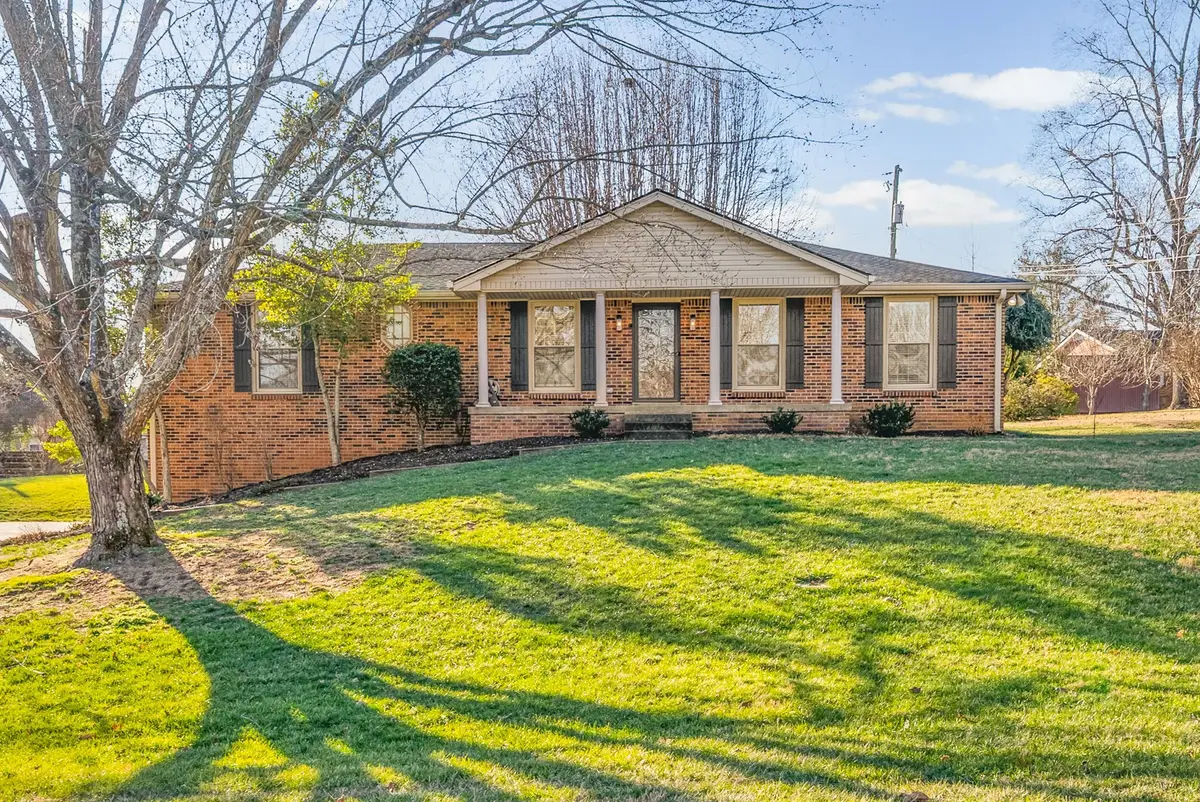 424 Rivermont Dr, Clarksville, TN 37043 - Image #1