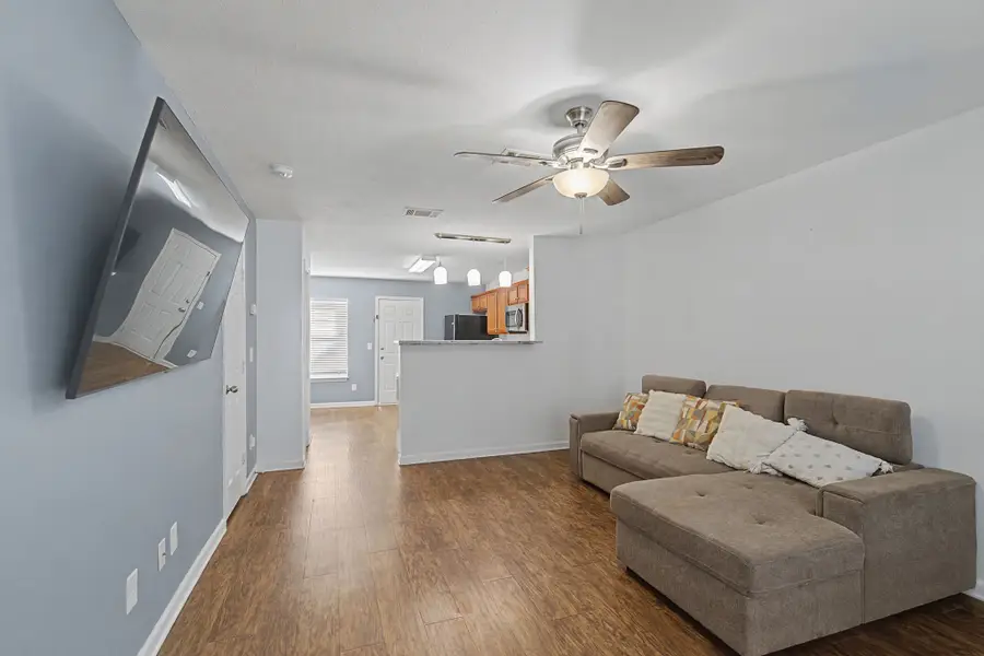 8060 Logan Dr, La Vergne, TN 37086 - Image #3