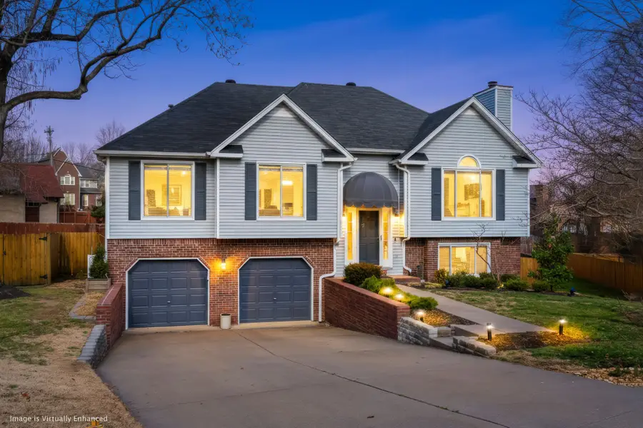 301 Oakwood Cv, La Vergne, TN 37086 - #2