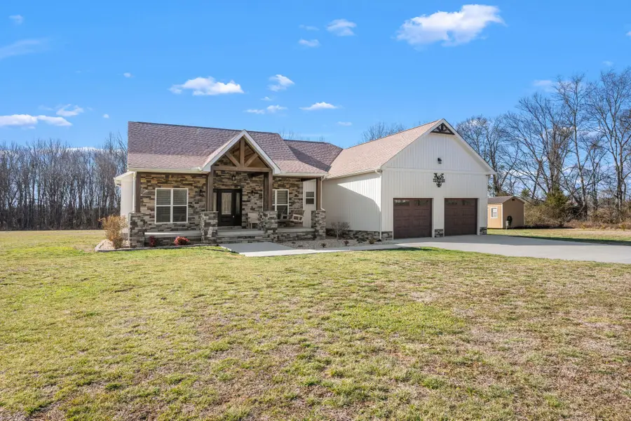 431 Rose Dr, Decherd, TN 37324 - #3