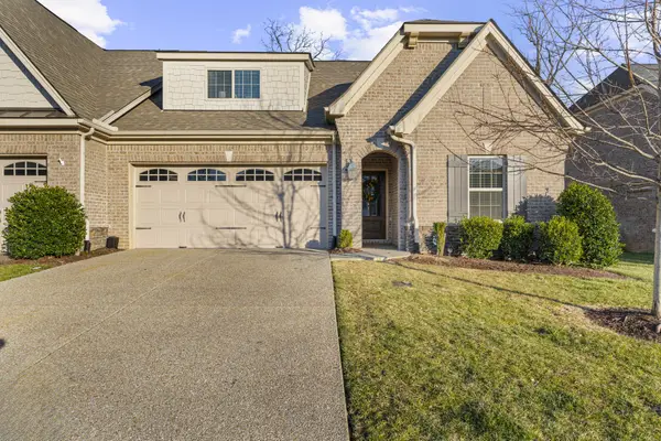 220 Vintage Way, Lebanon, TN 37087