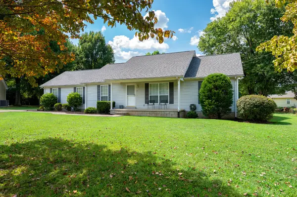 1026 Gary Ct, Murfreesboro, TN 37128