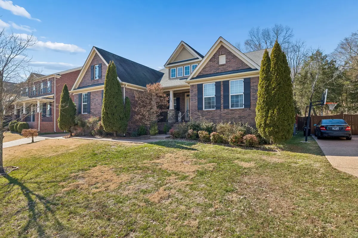 1036 Kelsey Glen Dr, Mount Juliet, TN 37122 - #1