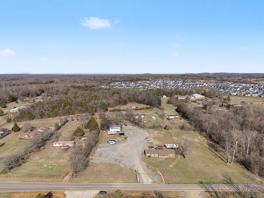 5425 E Division St, Mount Juliet, TN 37122 - #3