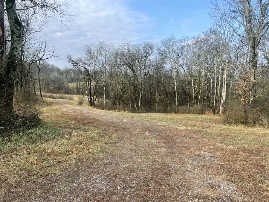 770 Abernathy Rd, Lynnville, TN 38472 - #3