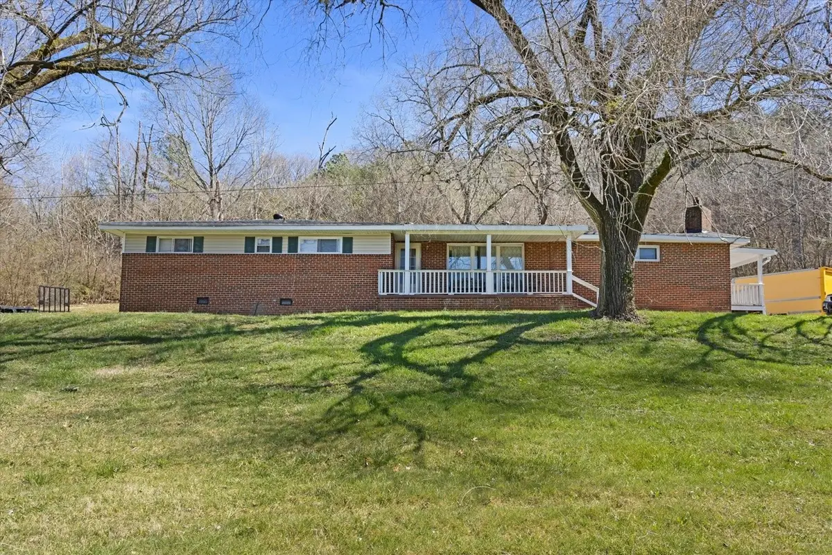 930 Runyan Dr, Chattanooga, TN 37405 - #1