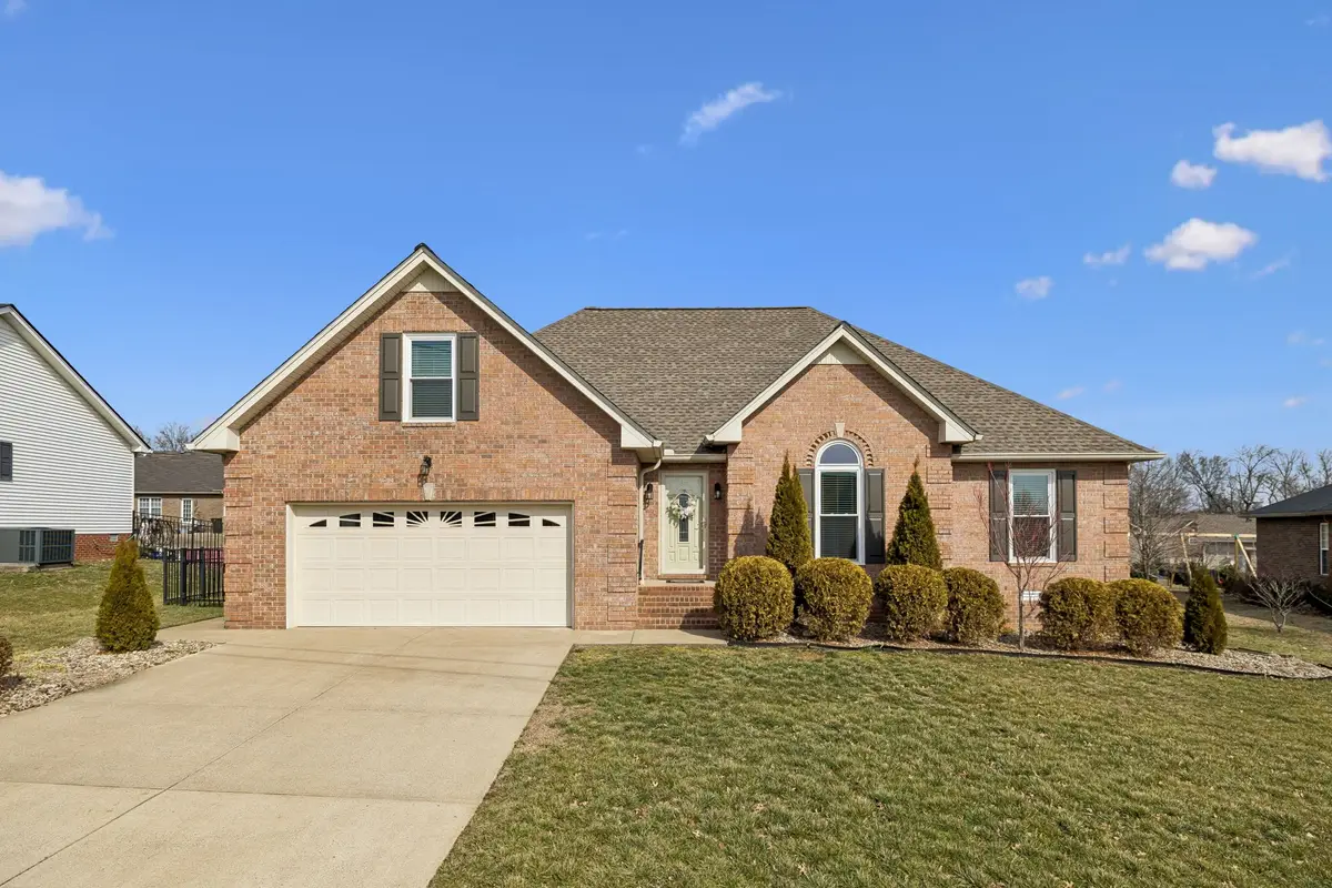 201 Hedgeway Ct, Gallatin, TN 37066 - #1