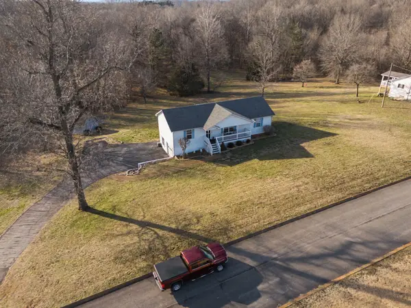 2323 Beasley Ln, Columbia, TN 38401