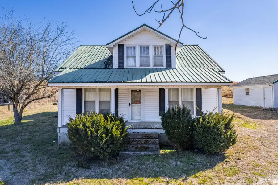 2722 Bert Watt Rd, Petersburg, TN 37144 - #3