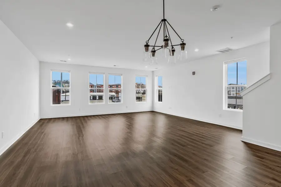 2032 Edison Park Ln, Nashville, TN 37209 - #3